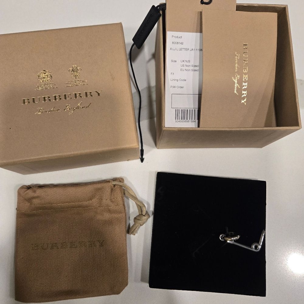 Burberry Silver Kilt Pin L Alphabet Charm Necklace Pendant - Picture 5 of 6